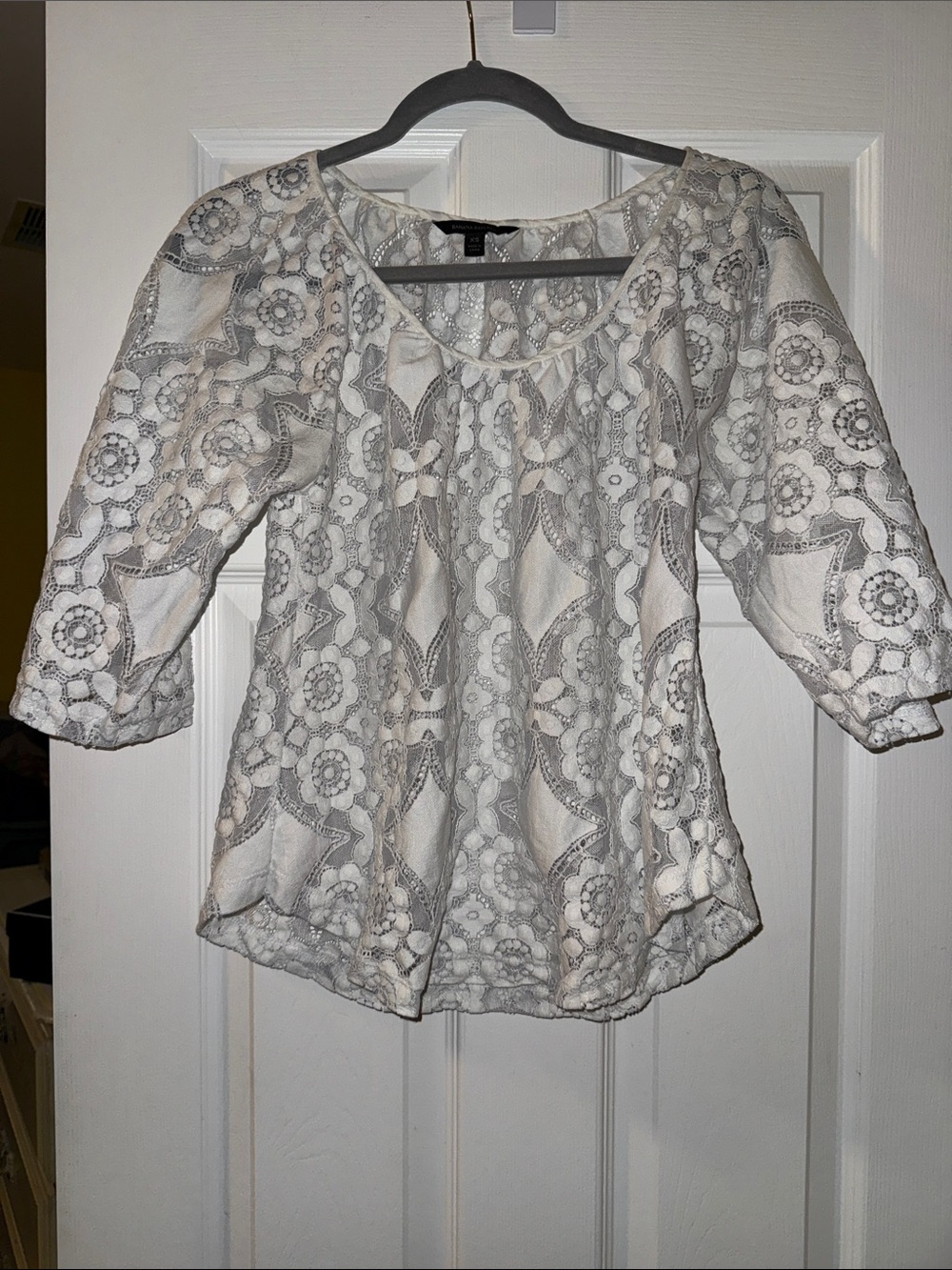Banana republic Women's White Lace Peasant Top - Lightweight Boho Blouse XS